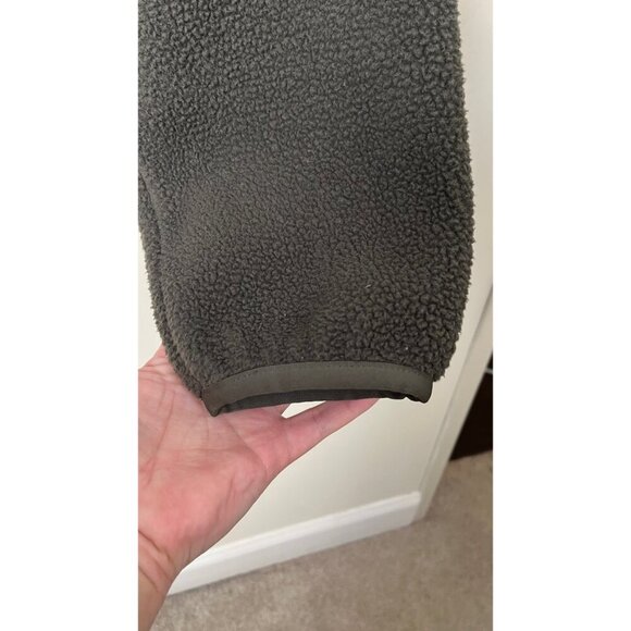 FEAR OF GOD ESSENTIALS POLAR FLEECE DARK GREEN PULLOVER XXS - Picture 4 of 10